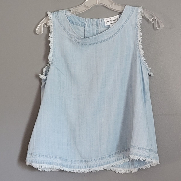 For The Republic Denim Sleeveless Top. Size SP - Picture 2 of 9